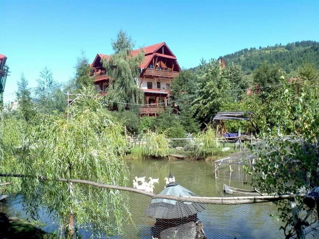 Pensiunea Perla Maramuresului Borşa 외부 사진